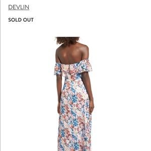 Devlin Beth Off the Shoulder Maxi Dress - M